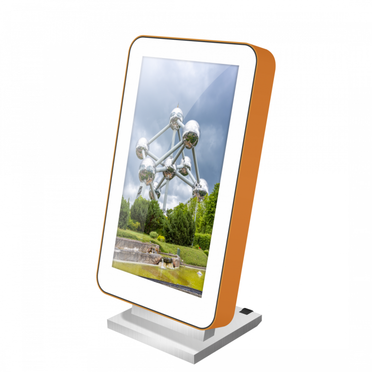 Monitor Brüssel